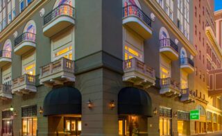 https://www.nolamusicon.com/wp-content/uploads/2025/05/courtyard-french-quarter-e1746217812193-320x196.jpeg